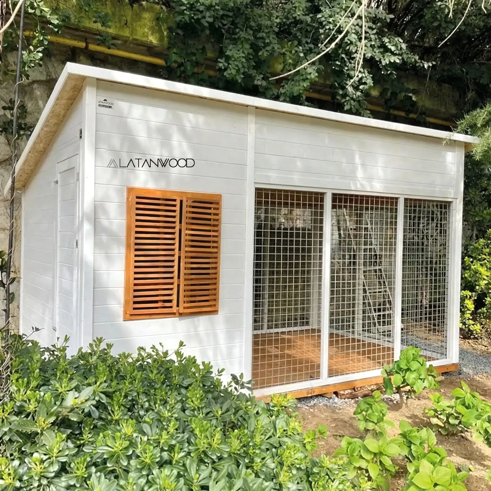 Leia Ahşap Köpek Kulübesi