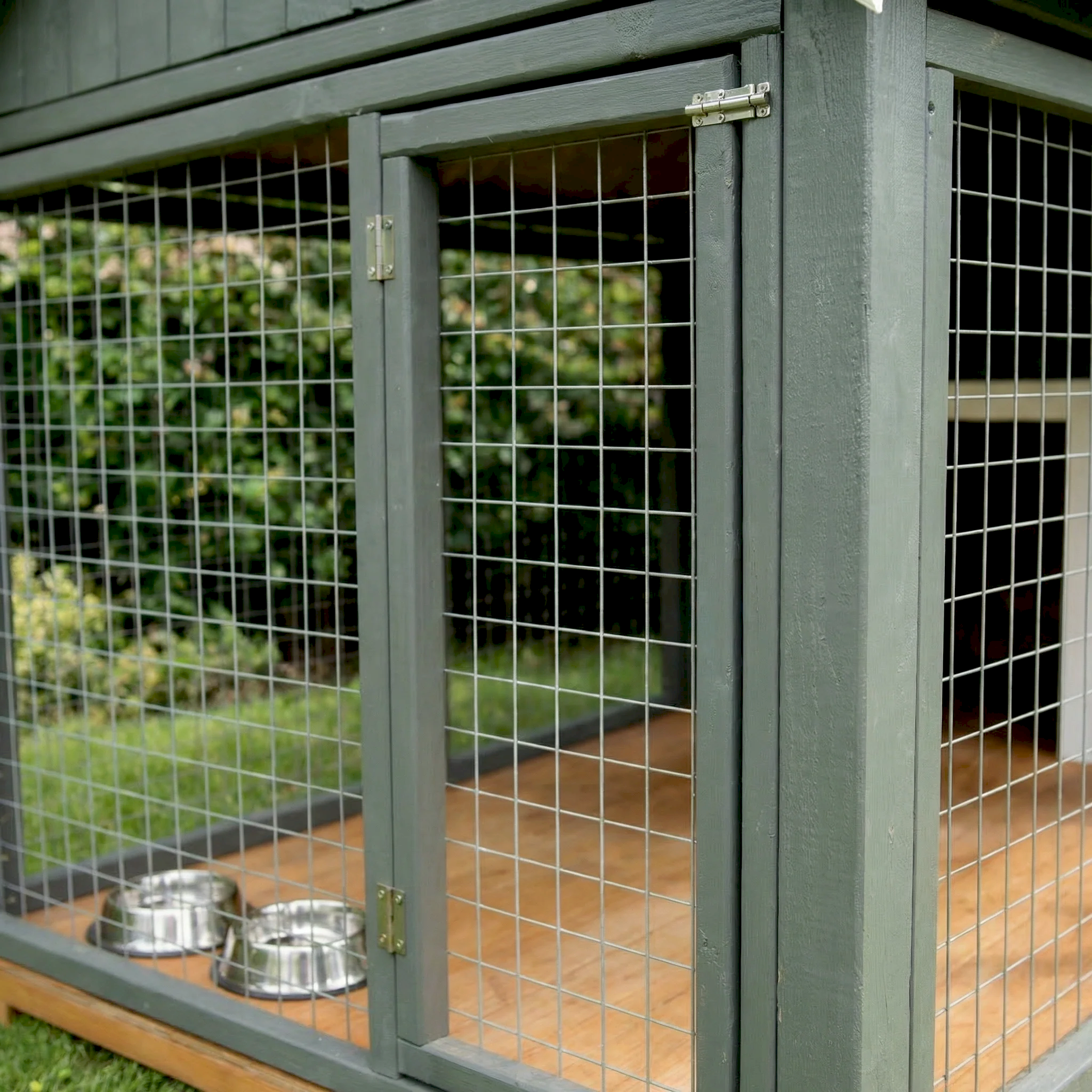 Milo Ahşap Köpek Kulübesi