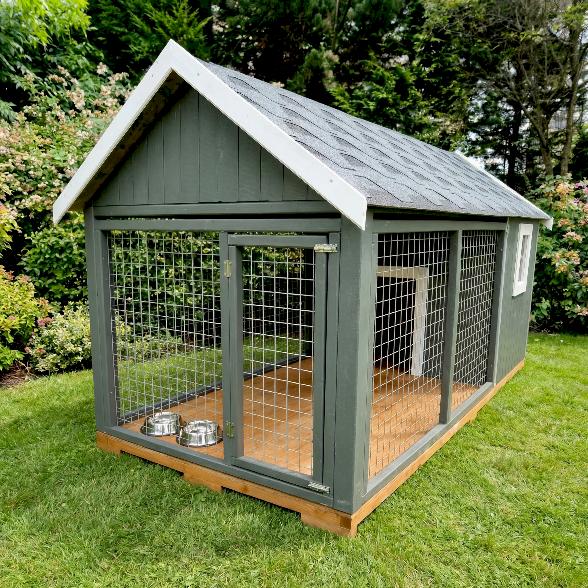 Milo Ahşap Köpek Kulübesi