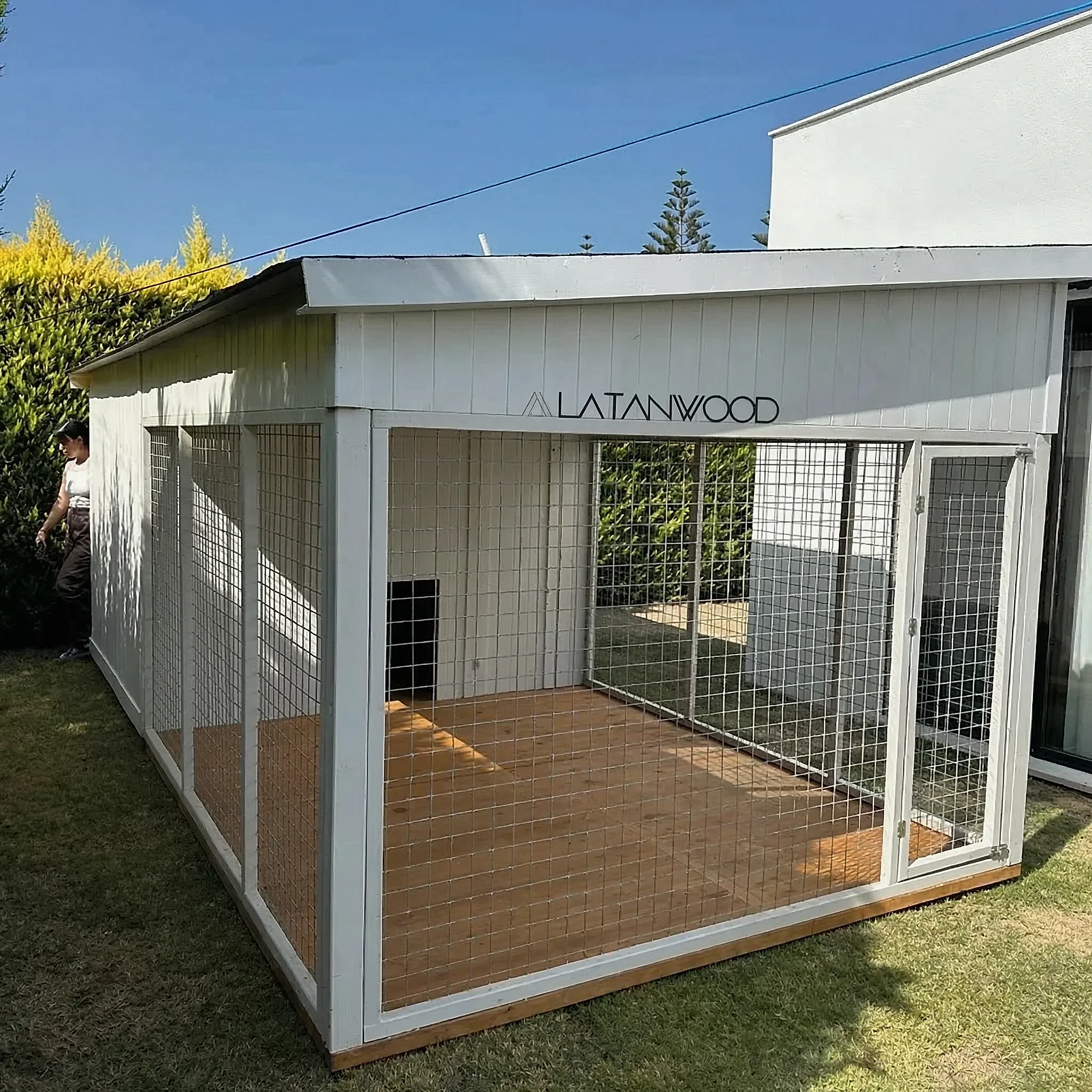 Leia Ahşap Köpek Kulübesi XL