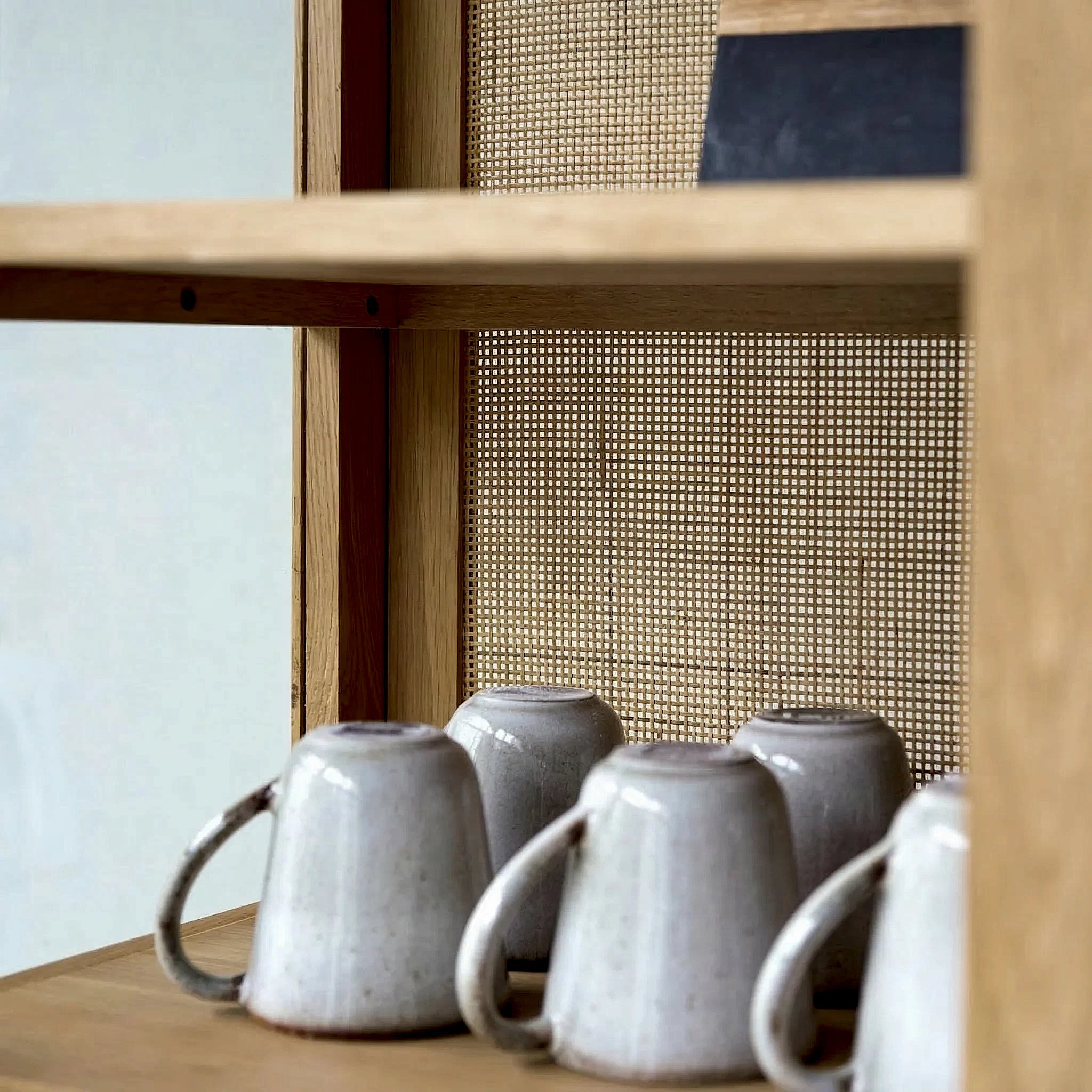 Woodley Hazeranlı Ahşap Vitrin